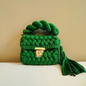 Stylish woven purse